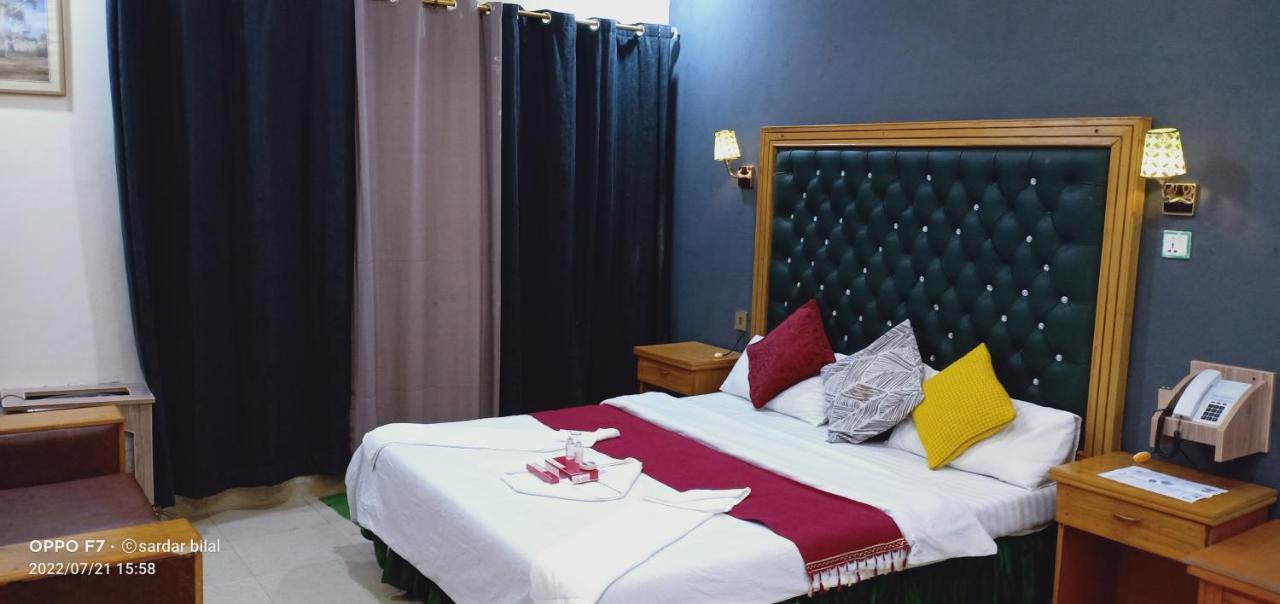 Hotel Al Azeem Ayubia Exteriör bild